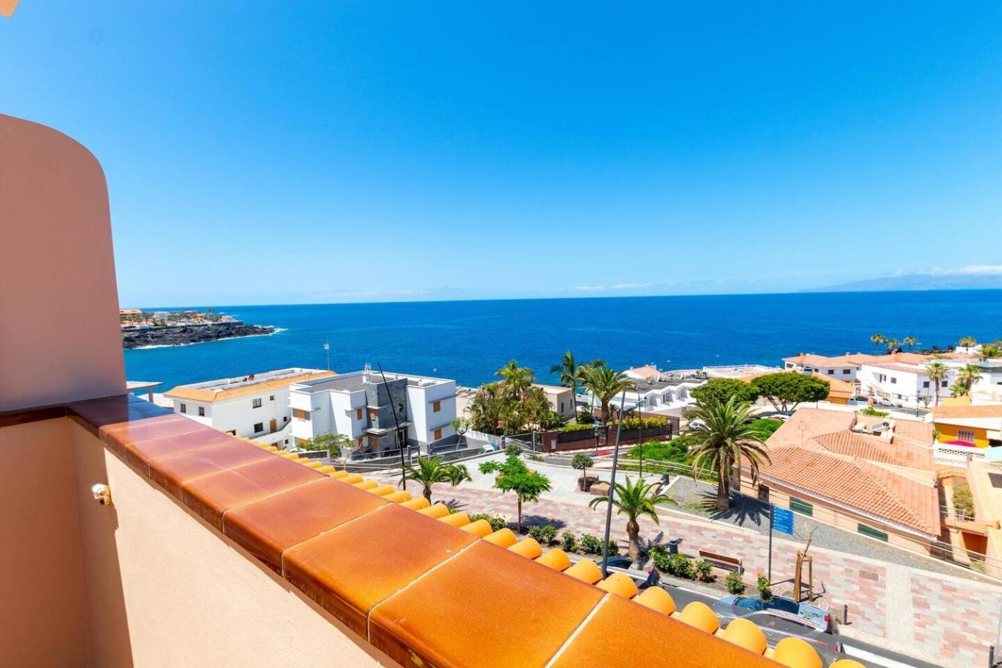 Penthouse Apt With Jacuzzi By Dream Homes Tenerife Puerto de Santiago  Bagian luar foto