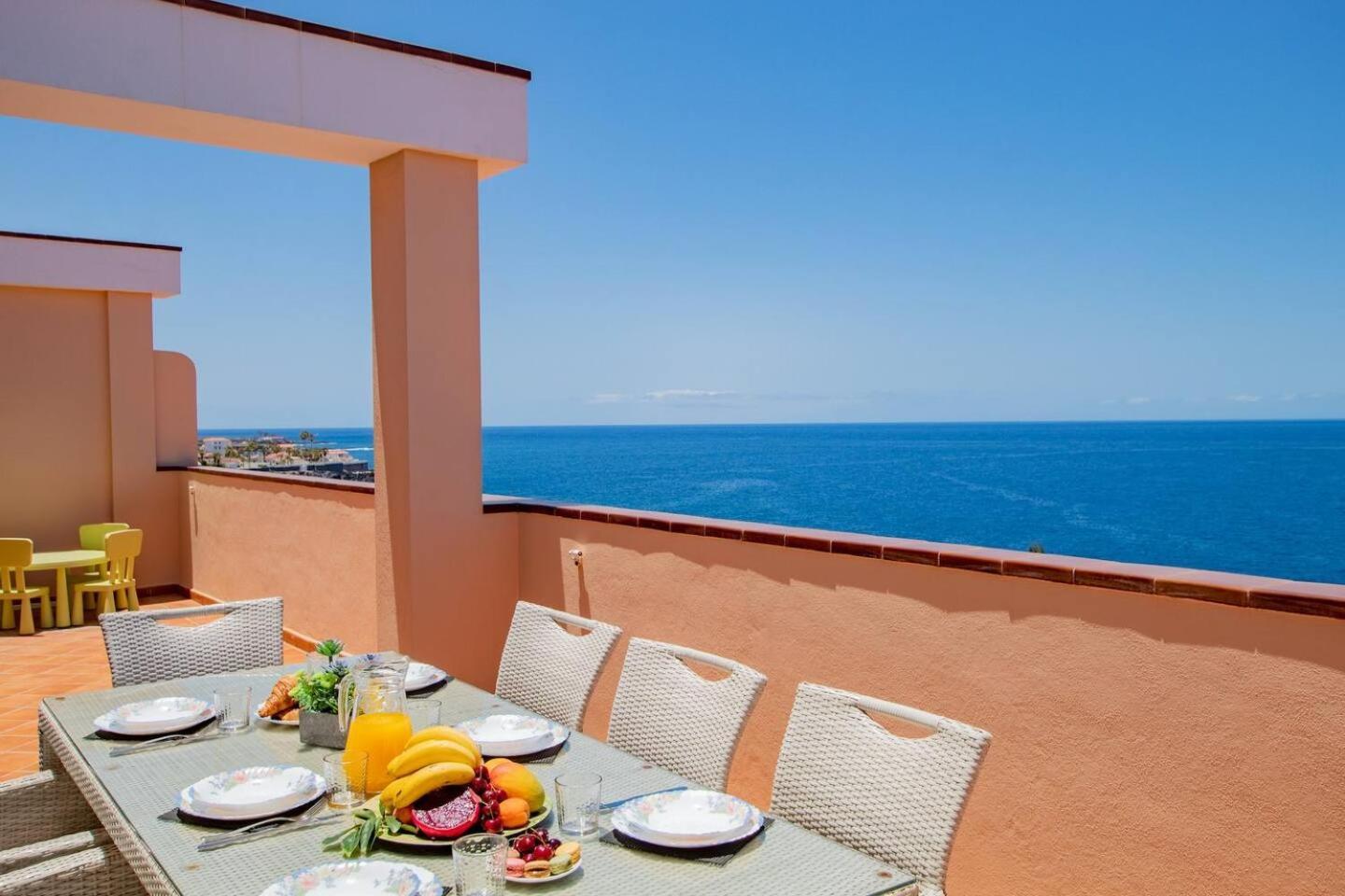 Penthouse Apt With Jacuzzi By Dream Homes Tenerife Puerto de Santiago  Bagian luar foto