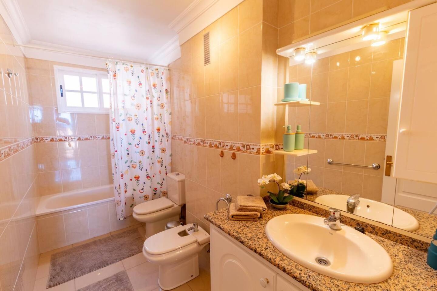 Penthouse Apt With Jacuzzi By Dream Homes Tenerife Puerto de Santiago  Bagian luar foto
