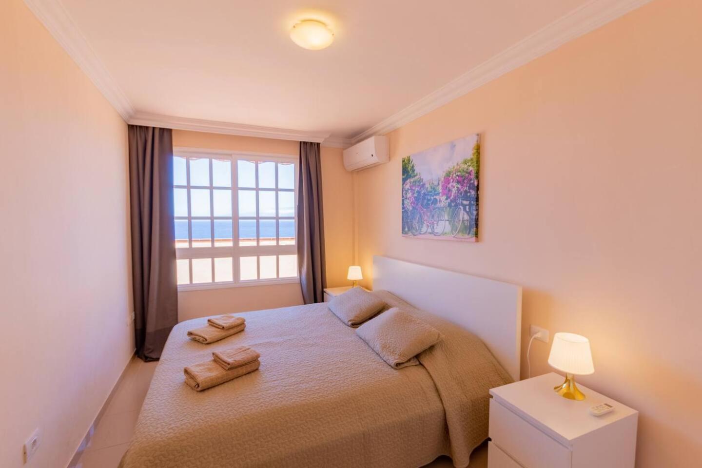 Penthouse Apt With Jacuzzi By Dream Homes Tenerife Puerto de Santiago  Bagian luar foto
