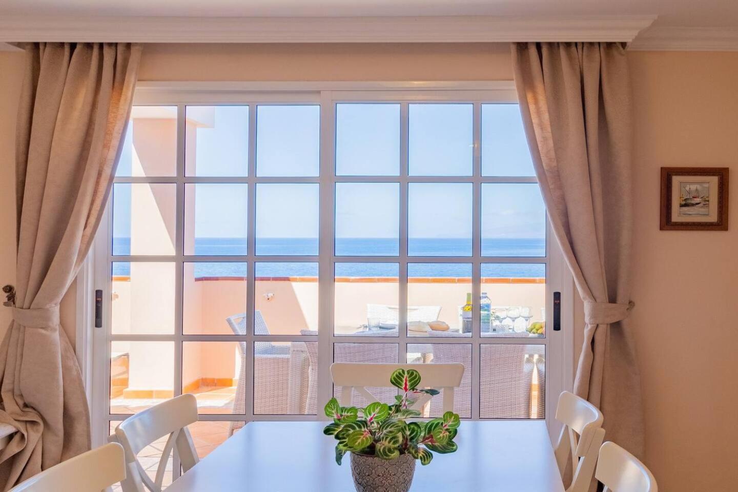 Penthouse Apt With Jacuzzi By Dream Homes Tenerife Puerto de Santiago  Bagian luar foto